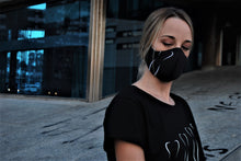 Cargar imagen en el visor de la galería, Mascarilla "Pasarela"